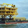 Vietsovpetro installs wellhead platform topside at Bach Ho oil field