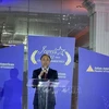 Vietnamese Ambassador to the US Nguyen Quoc Dung speaks at the gala. (Photo: VNA)