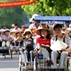 Foreign tourists in Vietnam (Photo: VNA)