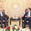 Secretary of the Communist Party of Vietnam (CPV) Central Committee and Chairman of its Commission for Information and Education Nguyen Trong Nghia (R) receives Mustapha El Ktiri, High Commissioner for Former Resistance Fighters and Former Members of the Liberation Army of Morocco. (Photo: VNA)