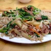Pho tron is a salad with meat (beef or chicken) and noodles, according to TasteAtlas, (Photo: titc.vn)