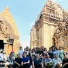 Visitantes en la Torre Ponagar, en la provincia de Khanh Hoa. (Fuente: Vietnamplus)