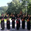 El Club del canto Then y el instrumento musical Tinh en la comuna de Tan Trao. (Fuente: VNA)