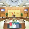 Panorama de la réunion du Comité permanent de l'Assemblée nationale. Photo: https://congly.vn/