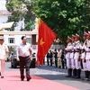 Le Premier ministre Pham Minh Chinh rend visite à la Police provinciale de Dak Lak. Photo: VNA