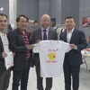 Vietnamese students in Paris raise funds for Motherland’s islands