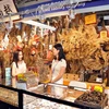 越南木制品和手工艺品在中国—南亚博览会备受欢迎。图自越通社