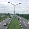 The Intelligent Transport System (ITS) is defined as the key to promoting efficiency in the management and operation of highways and improving traffic capacity, thus helping to minimise traffic congestion, accidents, and environmental pollution. (Photo: VietnamPlus)