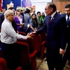 Malaysian Prime Minister Datuk Seri Anwar Ibrahim shaking hands with attendees after delivering a lecture in New Delhi. (Photo: BERNAMA)