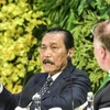 Indonesia's Coordinating Minister for Maritime Affairs and Investment Luhut Binsar Pandjaitan (left) speaks during the first dialogue session at the International Sustainability Forum (ISF) 2024, Jakarta, September 5, 2024. (Photo: en.antaranews.com) 