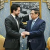 PM Pham Minh Chinh (R) meets Jordan's Crown Prince of Jordan Al Hussein bin Abdullah II in Riyadh (Photo: VNA)