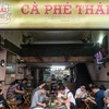 Un siglo de conservación del café tostado en leña en Hanoi 