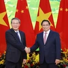 Prime Minister Pham Minh Chinh holds talks with Chinese Premier Li Qiang