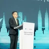 El ministro de DES, Prasert Jantararuangtong, anuncia recientemente la iniciativa en el Congreso Huawei Digital and Intelligence APAC 2024 en Bangkok. (Foto: pattayamail.com)