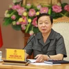 Deputy Prime Minister Tran Hong Ha chairs a meeting of the steering committee on housing policy and property market on October 25. (Photo: VNA)