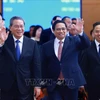 Vietnamese Prime Minister holds talks with Chinese Premier