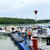 河流体验游受到胡志明市居民和游客的欢迎。图自越通社