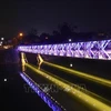Система освещения моста Мыонгтхань в северо-западной провинции Дьенбьен торжественно была открыта 5 мая (Фото: ВИА) 