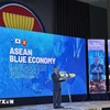 Постоянный представитель ПРООН в Индонезии Норимаса Шимомура выступает на церемонии запуска инновационного проекта «Голубая экономика АСЕАН» в Джакарте 14 мая. (Фото: ВИА) 