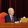 Генеральный секретарь ЦК КПВ Нгуен Фу Чонг выступает на закрытии пленума. (Фото: ВИА)