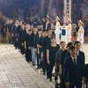 Десятки тысяч людей выстраиваются в ночную очередь, чтобы отдать дань уважения генеральному секретарю партии Нгуен Фу Чонгу