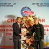 Se cerebró en la ciudad centro de Da Nang una ceremonia para conmemorar el 75 aniversario del Día tradicional de los combatientes voluntarios y expertos de Vietnam en Laos (Fuente: VNA)