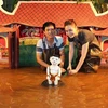 L’artiste de marionnettes sur l’eau Phan Thanh Liêm et son élève, Hoàng Huong Giang. Photo Photo gracieuseté de Phan Thanh Liêm