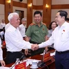 Le président de l’Assemblée nationale, Trân Thanh Mân (à droite) lors de la séance de travail avec comité du Parti de la ville de Hai Phong. Photo: VNA