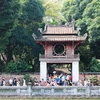 Le Temple de la Littérature, l'une des attractions touristiques de Hanoi. La capitale a été nommée première destination urbaine d'Asie et meilleure destination de séjour en ville d'Asie 2024 par la WTA. Photo : VNA