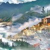 Sapa, dans la province de Lao Cai, est une perle qui se cache dans les nuages et qui, sous le soleil, dévoile sa beauté éblouissante. 