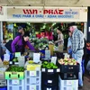 Dans un magasin de produits asiatiques d'une entreprise Viêt kiêu à Brisbane, en Australie. Photo : Hoài Nam/CVN