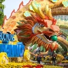 La Fête printanière des fleurs de Hô Chi Minh-Ville 2024 avec la mascotte du dragon. Photo: NLĐ