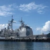 The guided missile cruiser USS Shiloh is anchored at a former US naval base in the Philippines on May 30 as part of US military patrol in the ​East Sea amid rising territorial tensions in the region. (Photo: AFP/VNA)