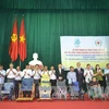 Japanese NGO donates 30 wheelchairs to the needy in Thai Binh 