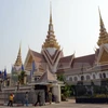 Cambodia cancels ban on party leaders from holding dual nationality 
