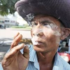 Cambodia launches campaign against smoking in tourist city