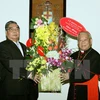 Xmas greetings to Catholics, Protestants in Hanoi 