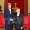 Party leader praises John Kerry’s contribution to VN-US ties 