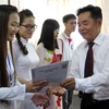 German state grants scholarships to poor students in Thai Nguyen