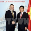 Deputy PM Minh holds talks with Czech Foreign Minister