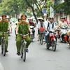100 bikes presented to Quang Tri police