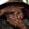  Iconic photo of smiling old Vietnamese woman donated to museum