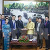 Laos’ Salavane province leader welcomes Vietnamese youths 