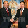 PM meets Mongolia President in Ulan Bator 
