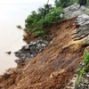 Landslides in Quang Binh shut down North-South railway 