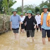 Legislative leader visits storm victims in Ha Tinh