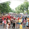 Running event raises funds for central provinces