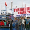 Philippine leader sets Vietnamese fishermen free 