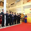 Photo exhibition on Vietnam-Laos relationship opens