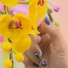 The art of making clay flowers